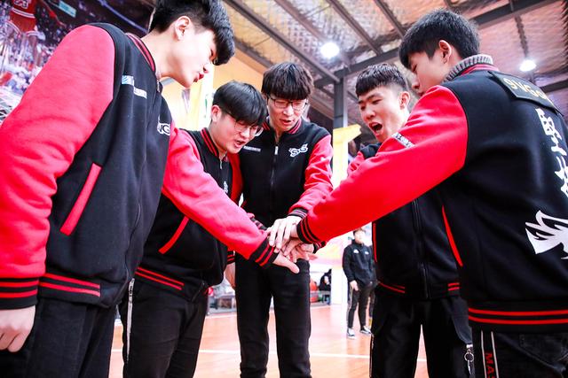 理實結(jié)合，新華學(xué)子展現(xiàn)<a href=http://njxh.cn target=_blank class=infotextkey>專業(yè)</a>電競風(fēng)采