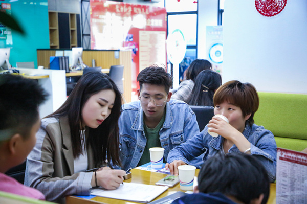 產(chǎn)教融合育工匠，新華職教周帶你共享職業(yè)教育！