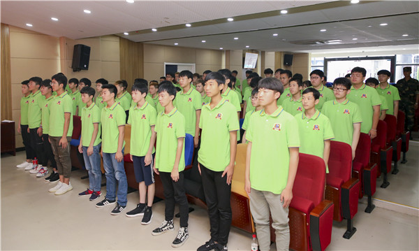 南京新華2019級(jí)新生職業(yè)素質(zhì)拓展訓(xùn)練動(dòng)員大會(huì)圓滿結(jié)束！