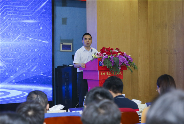 熱烈祝賀電子商務(wù)（全網(wǎng)新媒體)<a href=http://njxh.cn target=_blank class=infotextkey>專業(yè)</a>升級(jí)發(fā)布會(huì)暨新華淘寶大學(xué)青橙計(jì)劃啟動(dòng)儀式圓滿落幕！