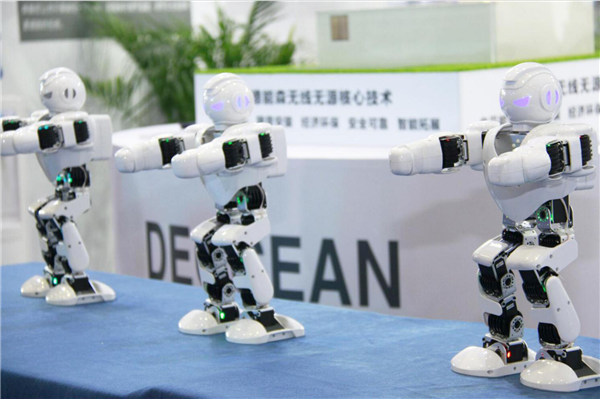 <a href=http://njxh.cn target=_blank class=infotextkey>專業(yè)</a>解析|看新華學(xué)子如何在校企聯(lián)盟下就業(yè)突圍！