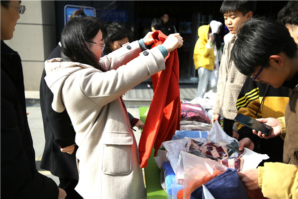 雙十二電商折扣哪家強(qiáng)？來看看魔創(chuàng)直播吧!