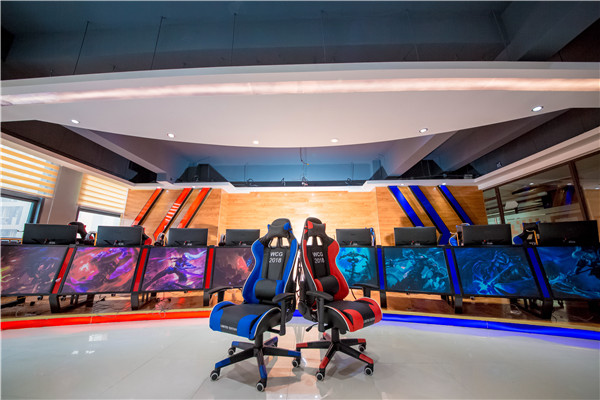 年前擇校，為啥家長(zhǎng)都來(lái)南京新華實(shí)地考察？