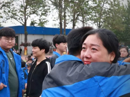 品質(zhì)新華，用承諾詮釋使命——德育教育，讓品德成就美好