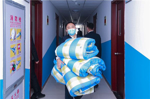 春暖花開 等你歸來(lái)丨開學(xué)倒計(jì)時(shí)，南京新華已經(jīng)準(zhǔn)備好了！