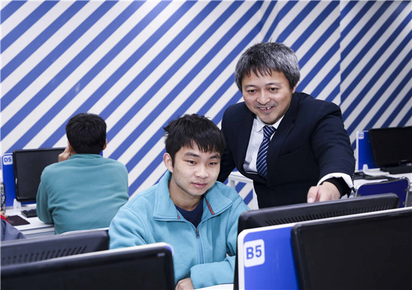 男生學(xué)什么IT<a href=http://njxh.cn target=_blank class=infotextkey>專業(yè)</a>好，自學(xué)or培訓(xùn)？