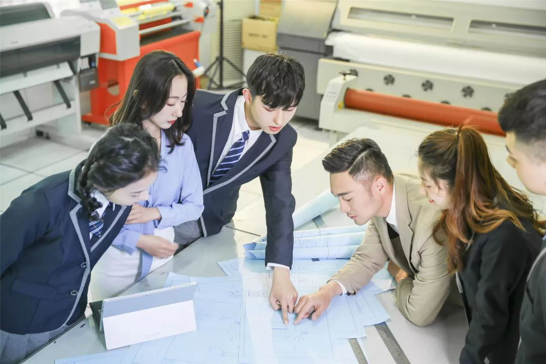 99公益日 | 新起點(diǎn)，筑夢公益行動(dòng)，新華助有志學(xué)子追夢