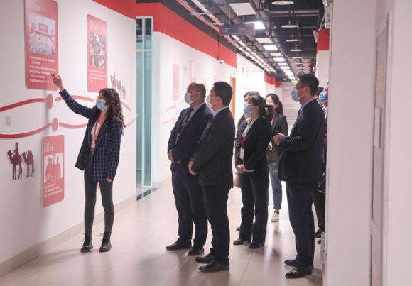 校企合作丨 新華學(xué)子參加京東實(shí)訓(xùn)，備戰(zhàn)雙十一