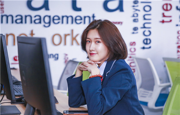 女生學(xué)什么<a href=http://njxh.cn target=_blank class=infotextkey>專業(yè)</a>好？女生最吃香的幾大<a href=http://njxh.cn target=_blank class=infotextkey>專業(yè)</a>