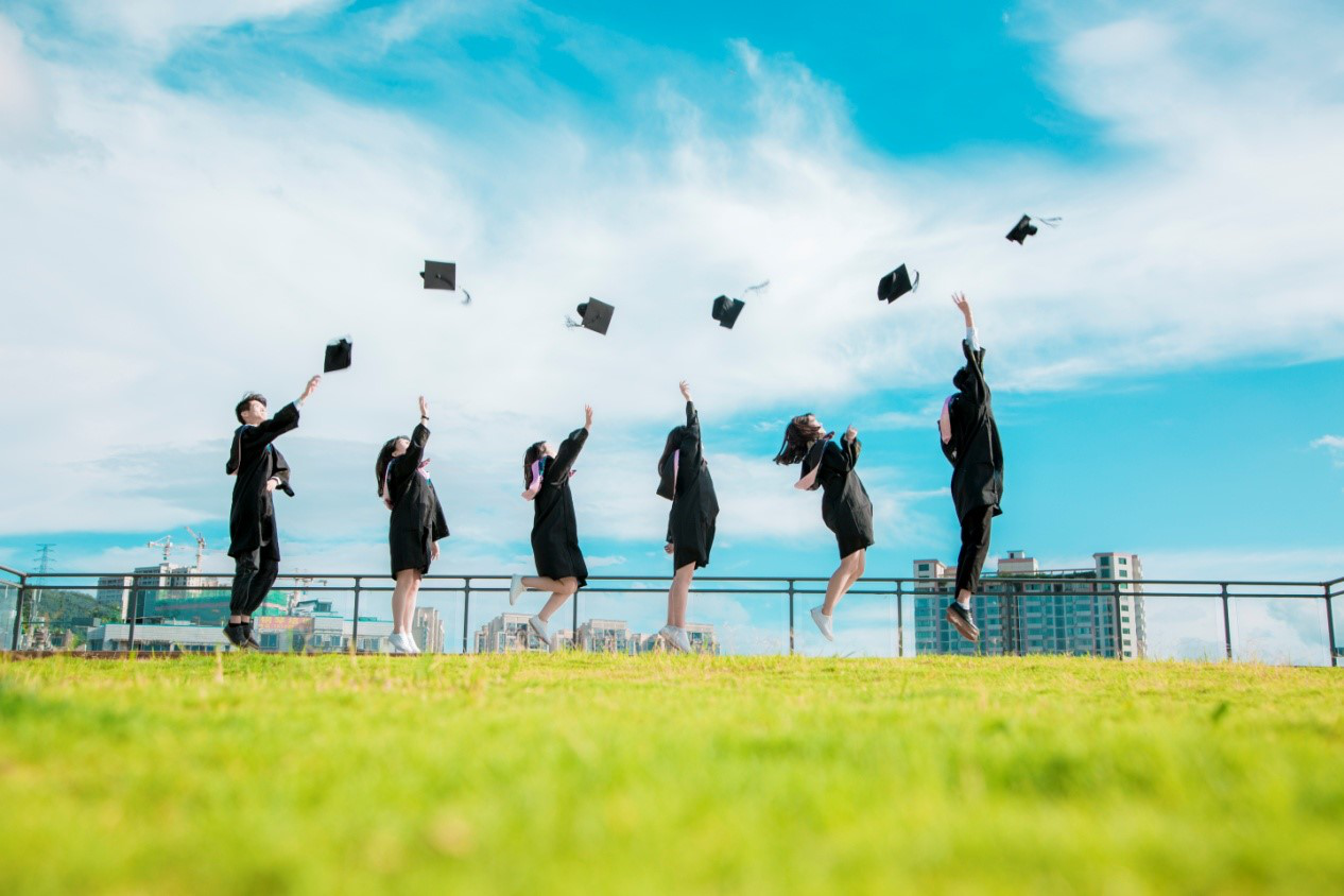 肩負(fù)職教強(qiáng)國(guó)重任，新華電腦學(xué)校升級(jí)“五項(xiàng)能力”培養(yǎng)互聯(lián)網(wǎng)高技能人才！