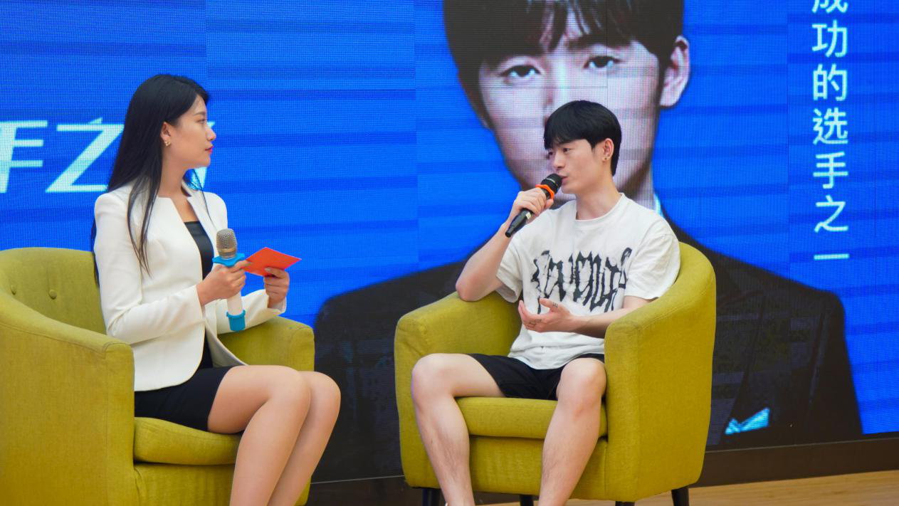 《老師來了》公開課全新起航，“護(hù)國螳螂”靈藥激情開講！