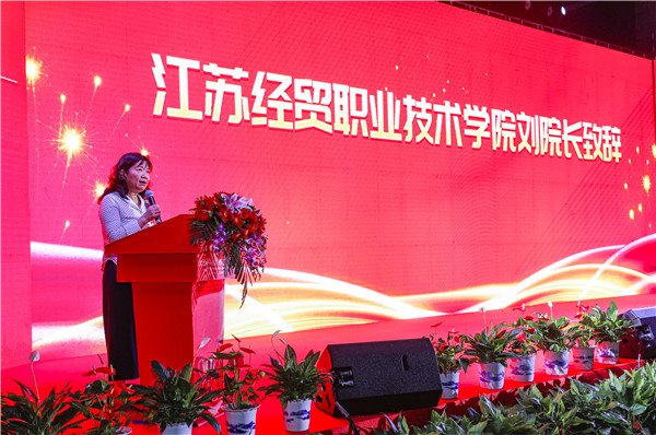 青春心向黨，逐夢(mèng)新時(shí)代