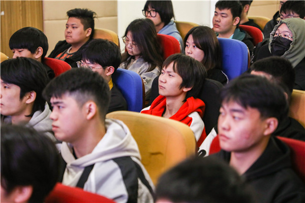 南京新華2021年度工學(xué)交替社會實(shí)踐動員大會成功舉行