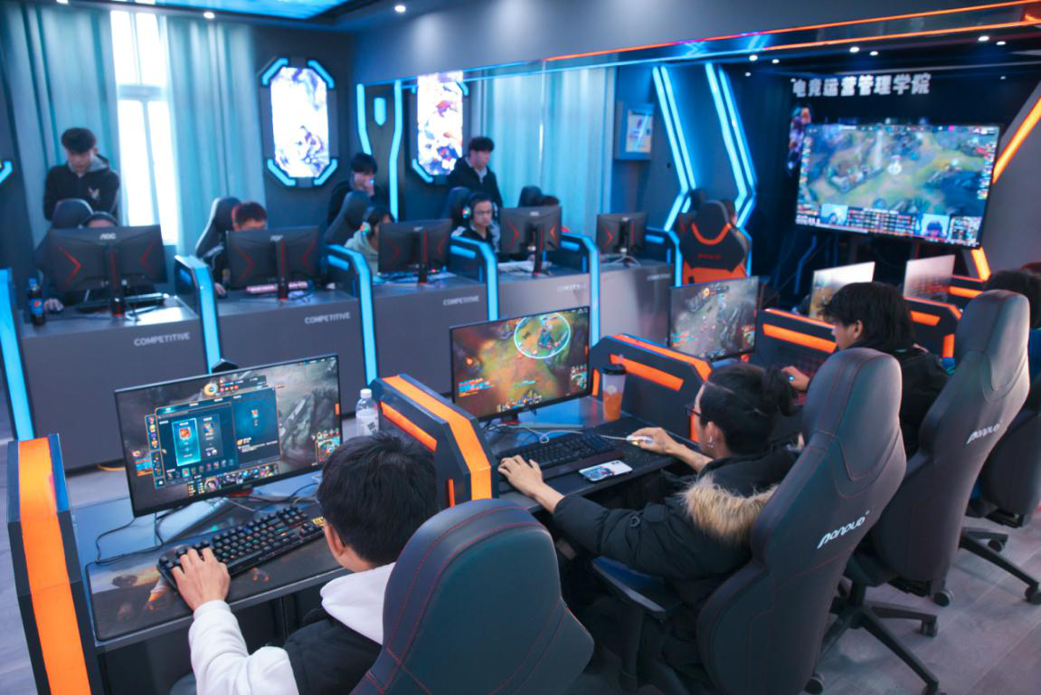 男生看過(guò)來(lái)，這些<a href=http://njxh.cn target=_blank class=infotextkey>專業(yè)</a>好學(xué)還賺錢