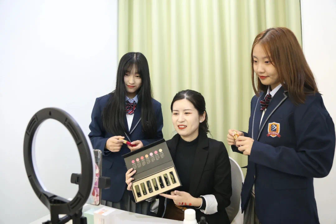 電商是什么？發(fā)展前景怎么樣？