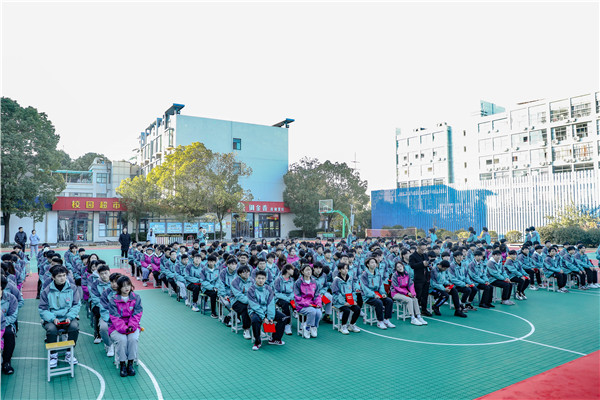 知行合一，榜樣力量 —南京新華2021年度學(xué)生工作總結(jié)暨表彰大會(huì)圓滿落幕！