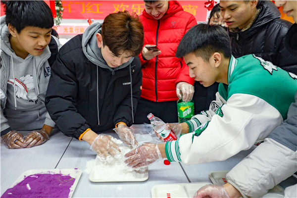 包湯圓，制花燈|熱熱鬧鬧過元宵