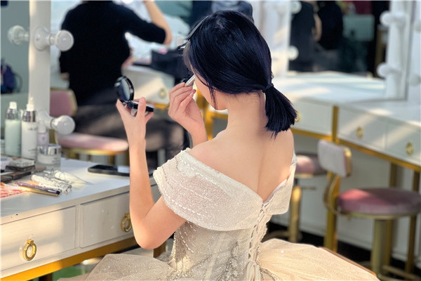 互聯(lián)網(wǎng)+美妝與形象設計，發(fā)展前景在哪里