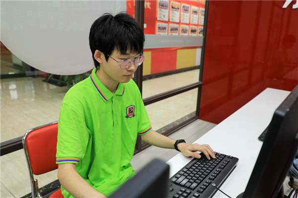 技能之光 點(diǎn)亮職業(yè)夢(mèng)想！新華互聯(lián)網(wǎng)科技邀您共同參與新華杯全國(guó)職業(yè)技能大賽！