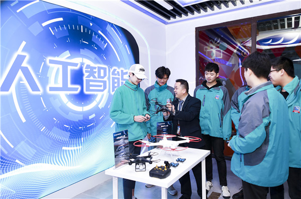 南京新華電腦專修學院地址，怎么走？