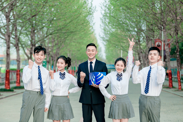 初中畢業(yè)怎么選技校？