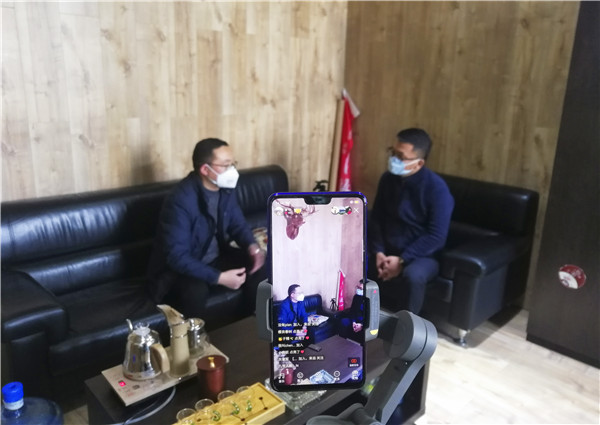 就業(yè)保障丨畢業(yè)學子線上參觀合作企業(yè)，促進校企合作三方共贏！